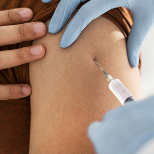 واکسیناسیون ۱۰ روزه افراد بالای ۱۸ سال تهران از سه شنبه/ روند واکسیناسیون در استان تهران تسریع می شود