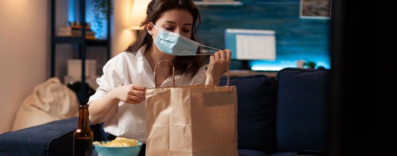  قرنطینه کرونا، مصرف فست‌فود در کشور را کاهش داد