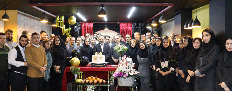 زادروز تولد مدیرعامل شرکت داروگسترنخبگان